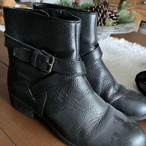 Coke haan manda boot